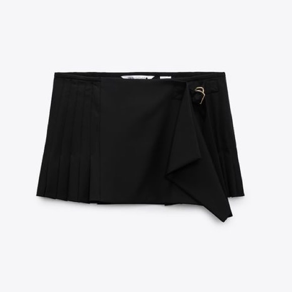 Zara Skirts Pleated Short Skirt Limited Edition Poshmark